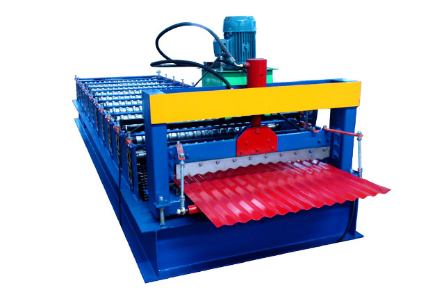 Corrugated roof roll forming machine