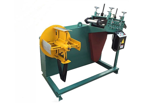 Electric decoiler