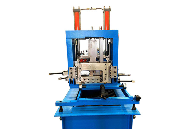 CZ interchangeable purlin roll forming machine